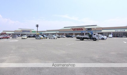 ＫＲ西垣生[3LDK/61.05m2]の周辺1