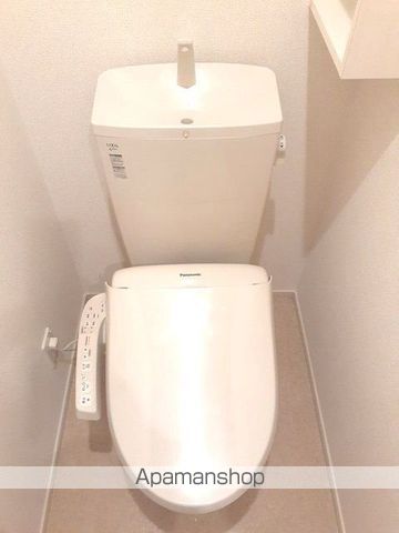 サン モールIIの内装写真