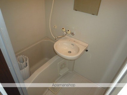 シェブラン[1K/21m2]のバス