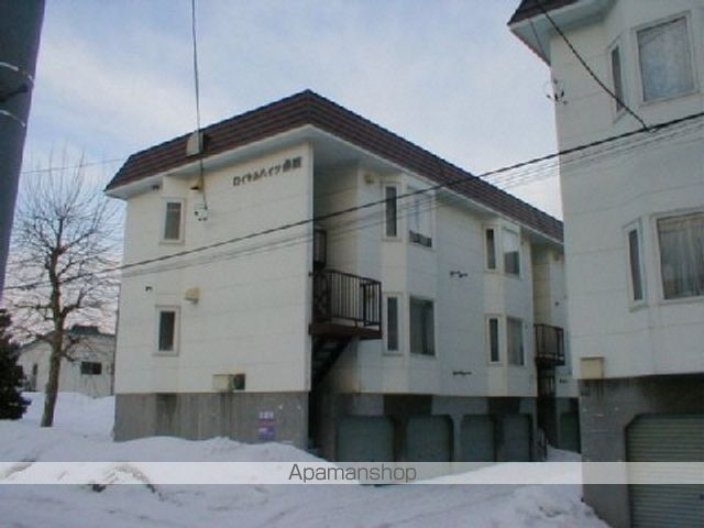 ロイヤルハイツ桑園の外観写真
