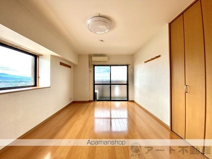 コンフォート２３[1K/32.4m2]のリビング・居間