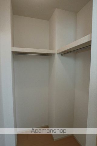 ソレイユ高岡Iの内装写真