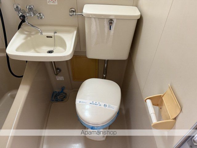 メゾン舟入の内装写真