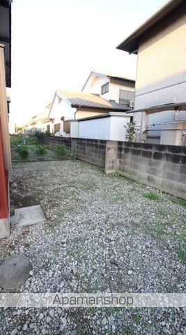 岡本貸家の外観写真