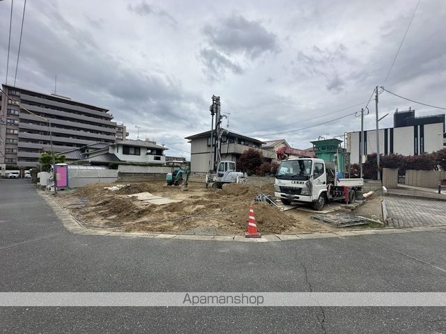 メゾン・ボア周船寺の玄関写真