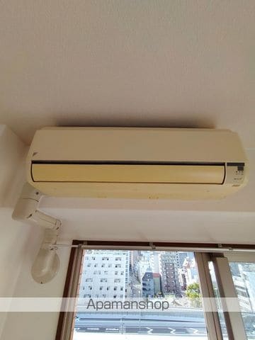 ジュネーゼグラン東梅田の内装写真