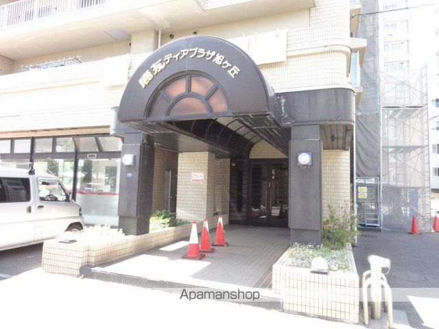 鹿友ディアプラザ旭ヶ丘の玄関写真