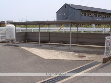 カサデプラシードⅠ[1K/33.15m2]の共用部1