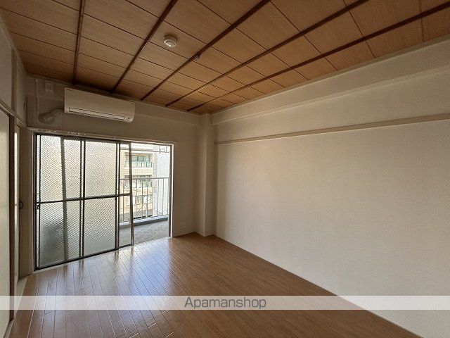 吉村建設ビルの内装写真