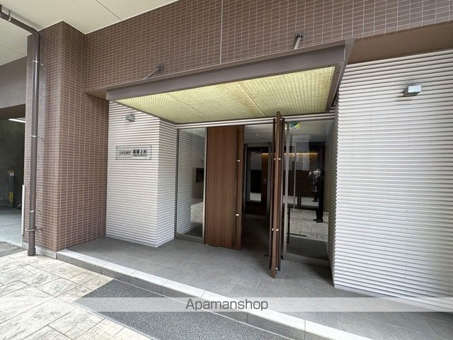 SーFORT青葉上杉の玄関写真