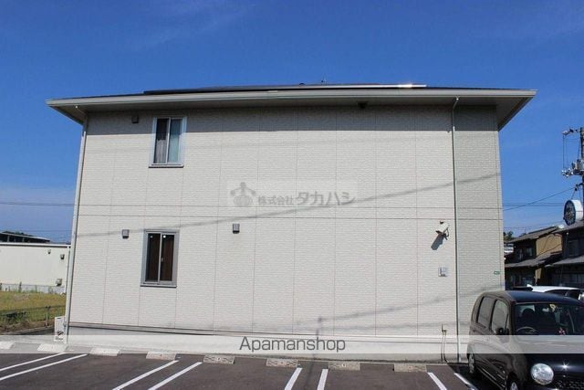 ヴィラ　プレステージ[3LDK/74.16m2]の外観2