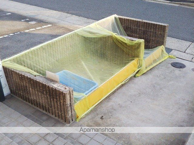 レオパレスAYANEの玄関写真
