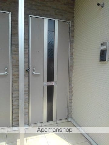 エスペランサIの玄関写真
