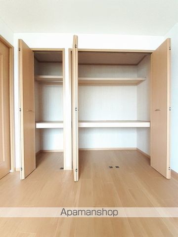 アルテミスの内装写真
