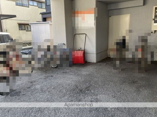 コーポ寄附町の外観写真