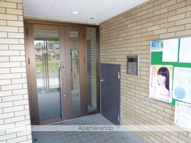 ヴィラ梅ノ井の玄関写真