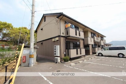 ファミール河野Ａ・Ｂ・Ｃ棟[2LDK/57.85m2]の外観3