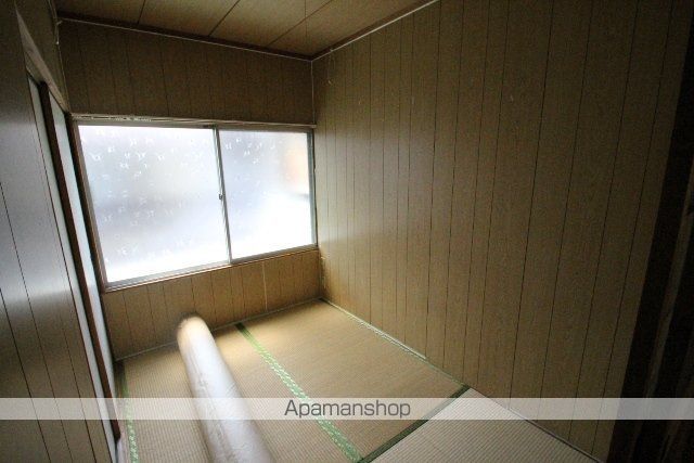 高野貸家の内装写真