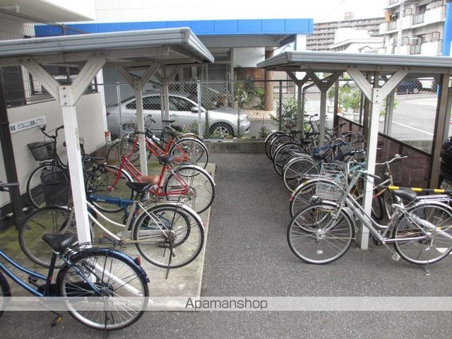 平井マンション奥田の外観写真