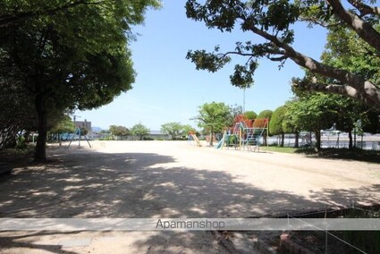 広島県広島市佐伯区皆賀１丁目[1K/32.4m2]の周辺2