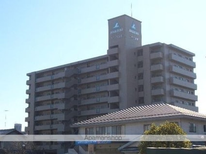 サーパス西桜町[3LDK/75.09m2]の外観