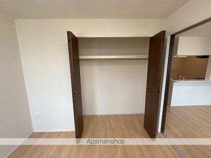 プリムール帆待川[2LDK/53.98m2]の収納