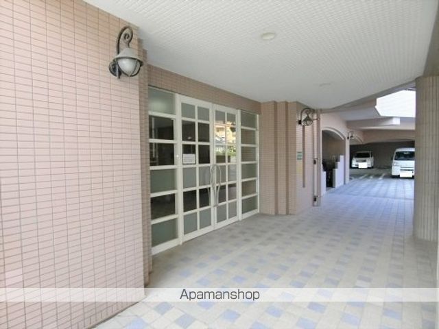 アルテハイム宮ノ陣の玄関写真