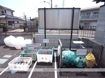 コーポラス杉本[1R/17.41m2]の共用部1