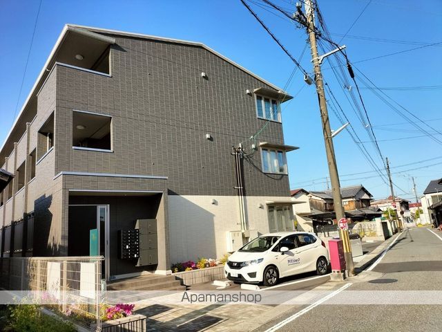 メゾン・ド・クルーの外観写真