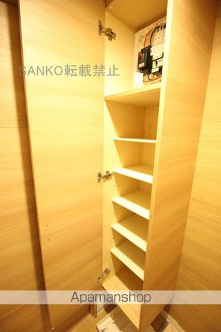 STANDARDの内装写真