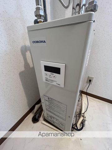 コスモロイヤル東苗穂B棟の内装写真