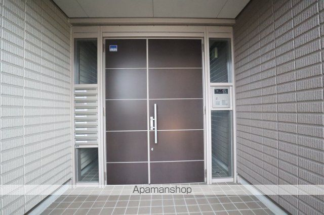SHAMAISON AVENIRの玄関写真