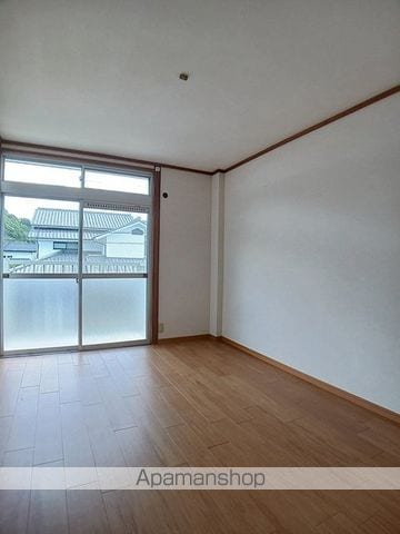 シティハイツ崎山の内装写真