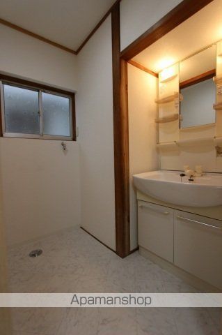 広島市安佐南区 2階建 築49年の内装写真