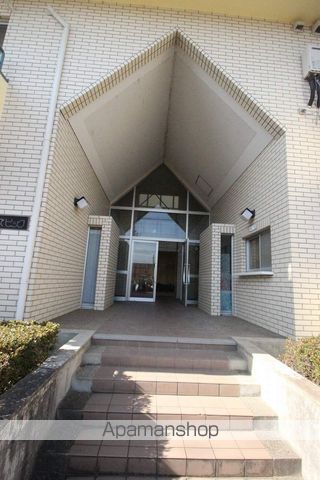 館アズビック.の玄関写真