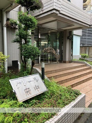 クレール府中の玄関写真