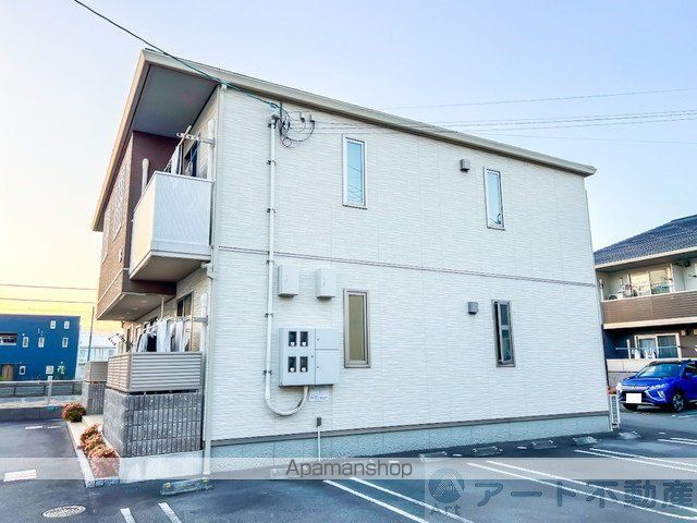 SHM 10−4 B棟の外観写真