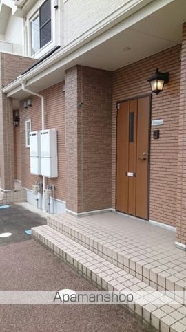 グレースコート Cの玄関写真