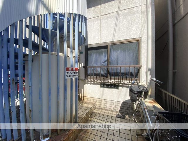 新深江ハイツの玄関写真