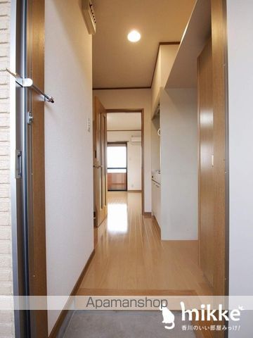 クレイドル山地の内装写真