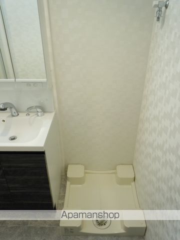 LADOUCEURNISHITEMMAの内装写真