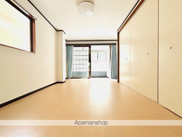 元町ハイツIIの内装写真