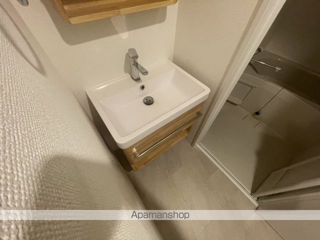 セレニテ江坂ルフレの内装写真
