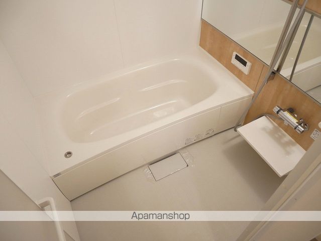 ヴェッセルの内装写真
