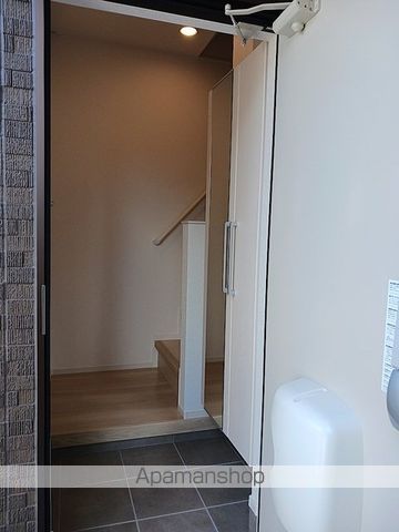 ニュー パインクレストの内装写真