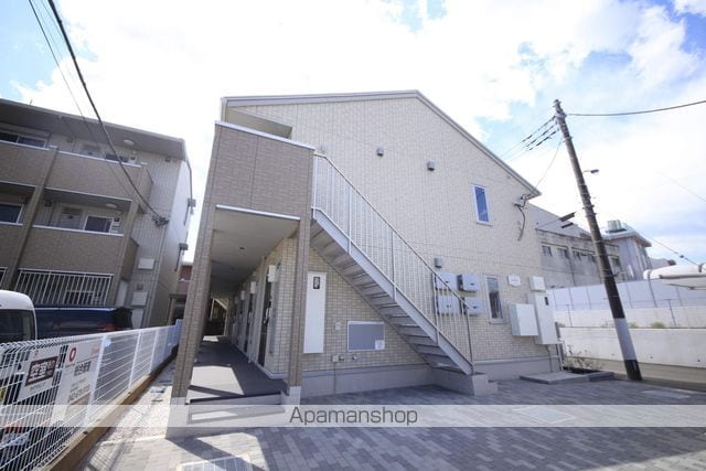 八高線 北八王子駅 徒歩2分 2階建 築8年の外観写真