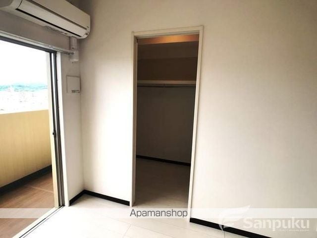 ルスト山越の内装写真