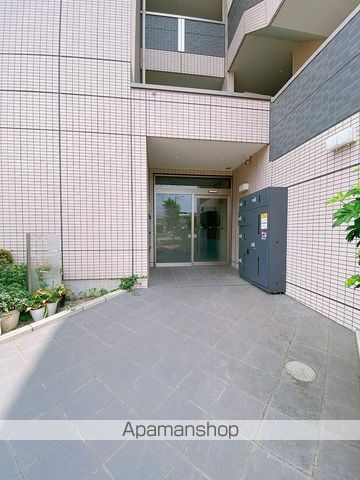 第一フラワーマンション弐番館の外観写真