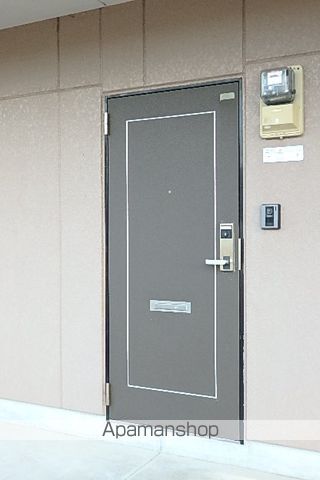 グランディールの玄関写真