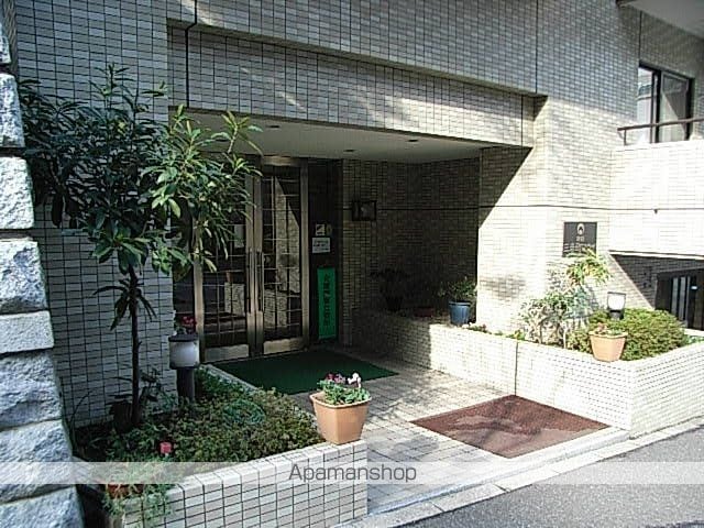朝日三番町プラザの外観写真